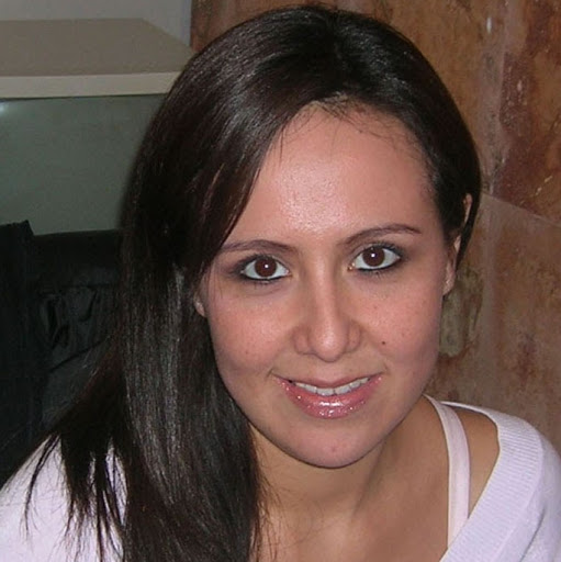 Sandy Vazquez Photo 14