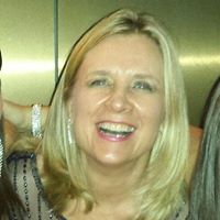 Suzanne Wolff Photo 23