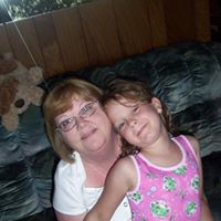 Lorraine Forbes Photo 26