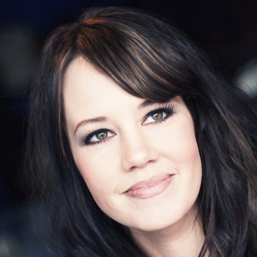 Rachel Scott Photo 40