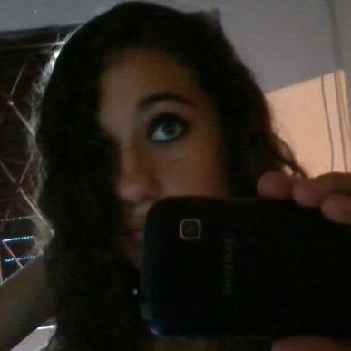 Caroline Salazar Photo 20