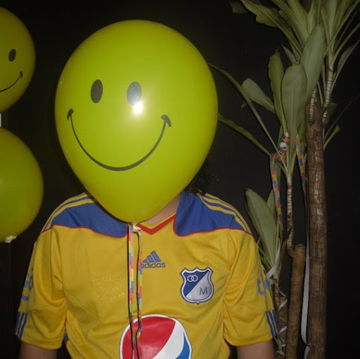 Raul Escobar Photo 9