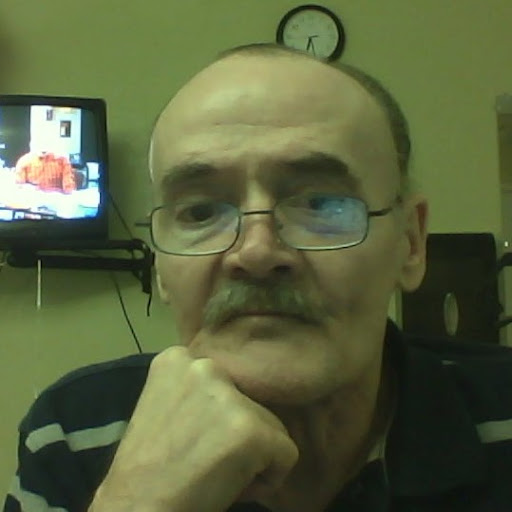 Larry Larson Photo 11