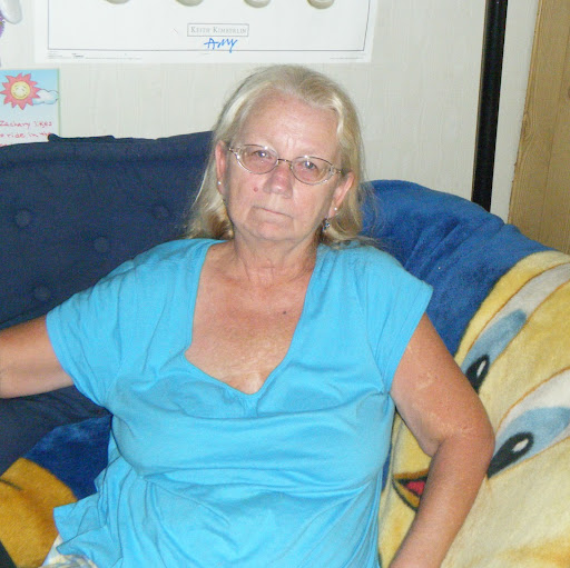 Debra Estep Photo 8
