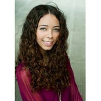 Elizabeth Hudson Photo 3