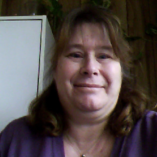 Linda Tanner Photo 29