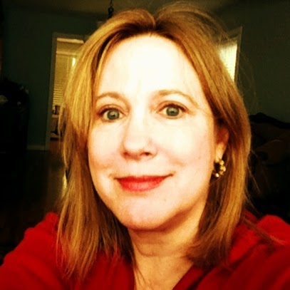 Lori Mancini Photo 30