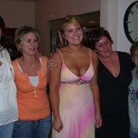 Jennifer Borden Photo 37