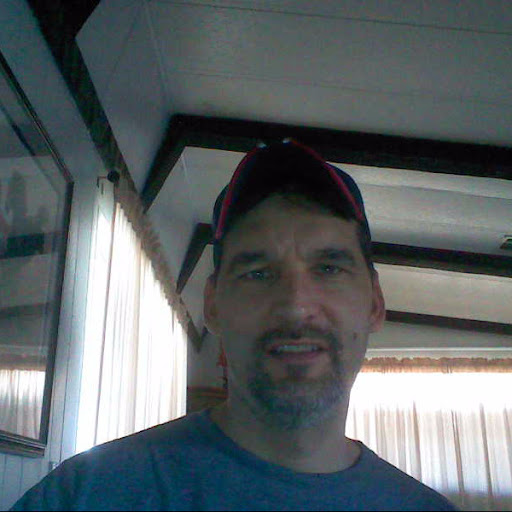 Dennis Anderson Photo 25