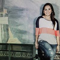 Magdalena Torres Photo 33