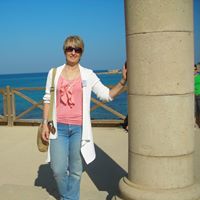Catherine Hough Photo 10