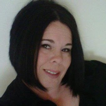 Linda Brooks Photo 42