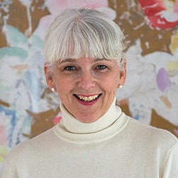 Carolyn Parker Photo 5