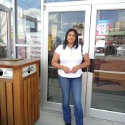 Ramona Reyes Photo 13