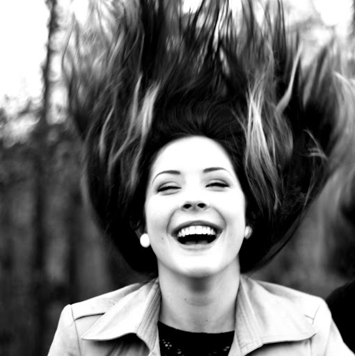 Laura Gauthier Photo 33