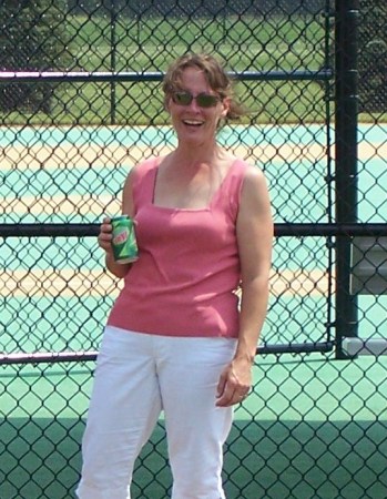Lisa Kirk Photo 20