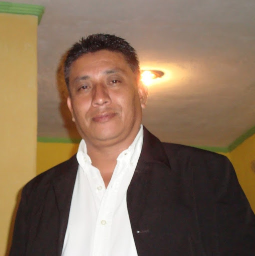 Rogelio Hernandez Photo 18