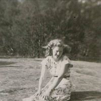 Martha Newman Photo 25