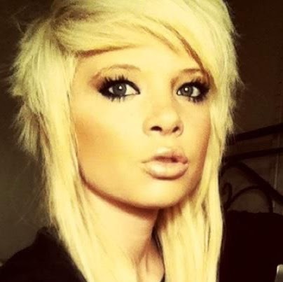 Laura Little Photo 7