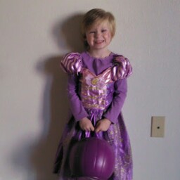Elaine Olson Photo 17