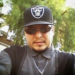 Oscar Guzman Photo 1