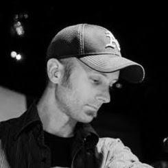 Casey Cameron Photo 31