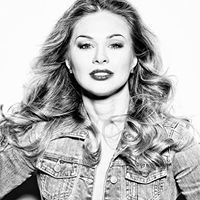 Natasha Phelps Photo 10