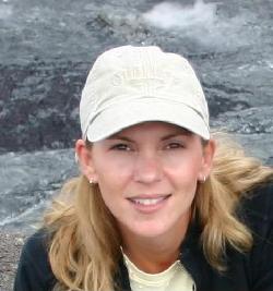Robin Hale Photo 10