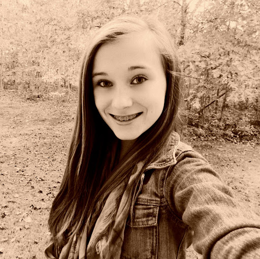 Kelli Grace Photo 6