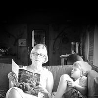 Andrea Groves Photo 21