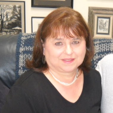 Linda Clement Photo 34