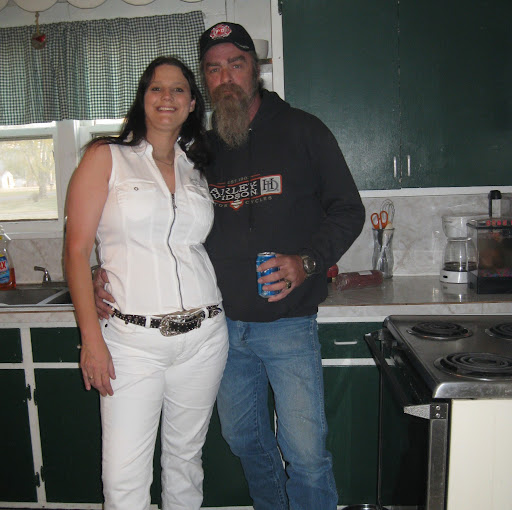 Holly Fowler Photo 27