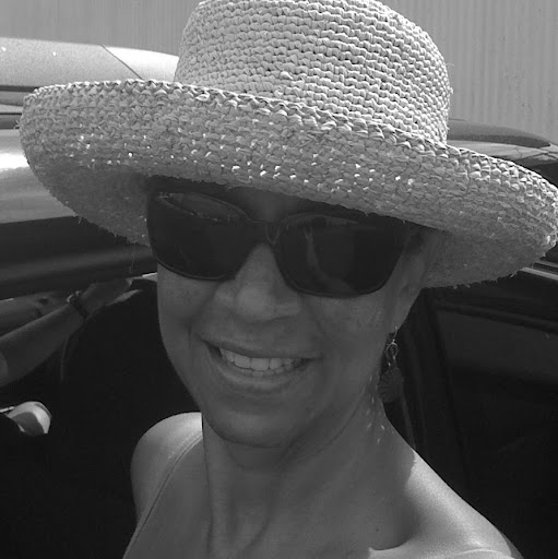 Susan Rivera Photo 11