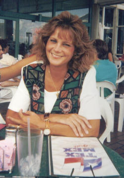 Joyce Fischer Photo 27