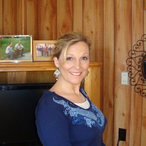 Andrea Neely Photo 22