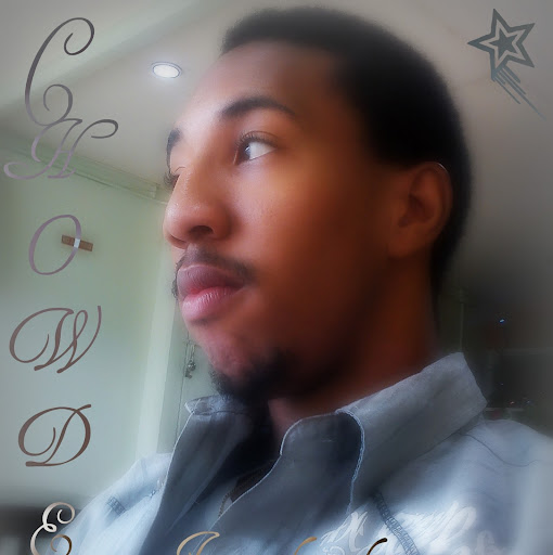 Dexter Moore Photo 18