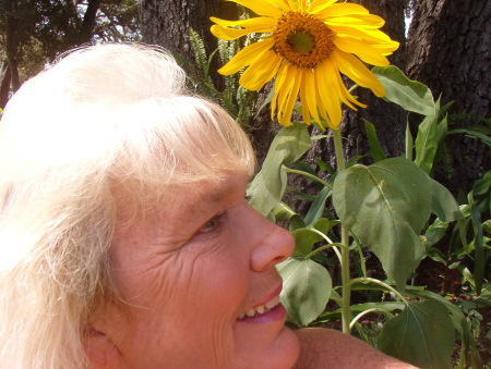 Nancy Garland Photo 21