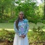 Traci Glover Photo 9