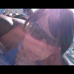 Robyn Farley Photo 13