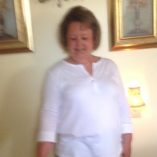 Linda Ward Photo 29