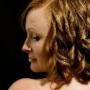 Laura Jones Photo 28