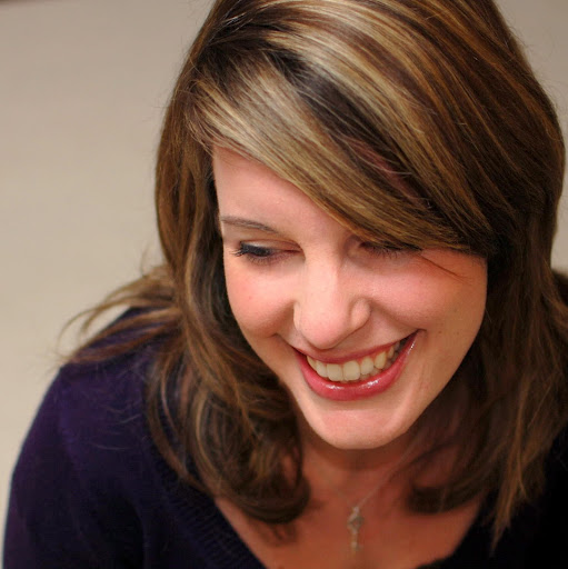 Melanie Scott Photo 31