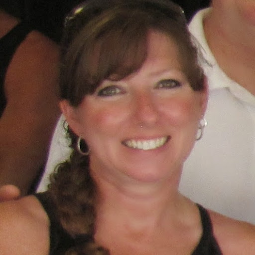 Angela Reid Photo 5