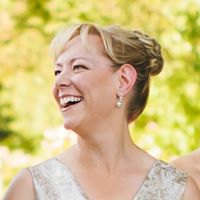 Suzanne Sheppard Photo 37