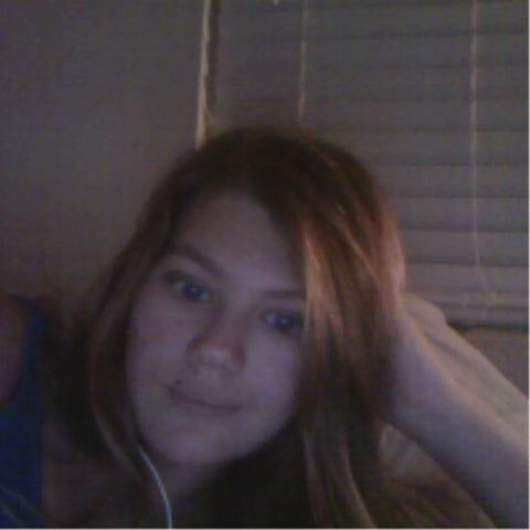 Jessie Powell Photo 13