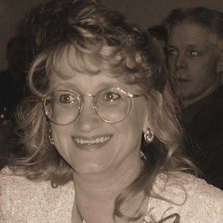 Lori Lockhart Photo 31