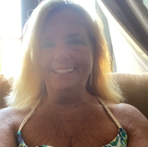 Carol Ray Photo 3
