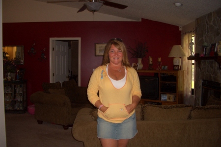 Michelle Mclaughlin Photo 38