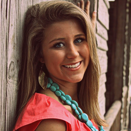 Ashley Robbins Photo 39