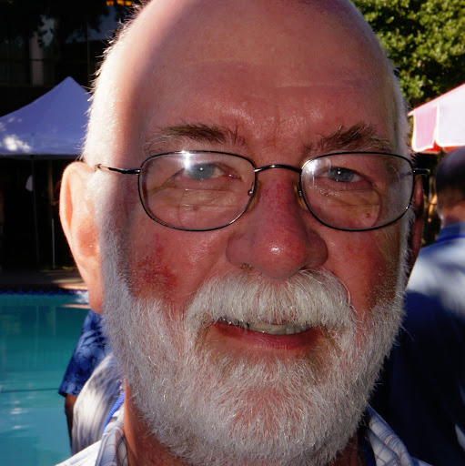 Robert Logan Photo 14
